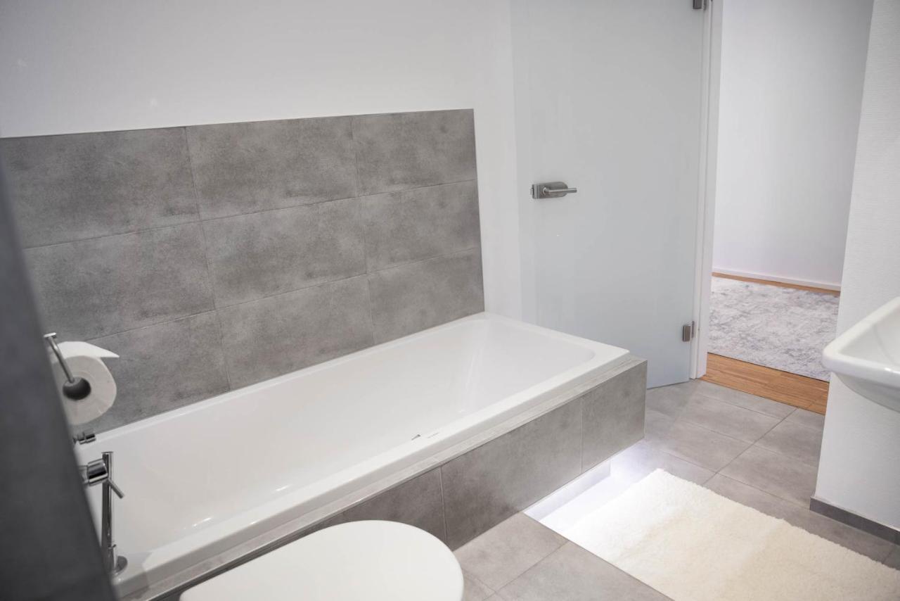Design City Apartment, Modern, Ebenerdig, Top Lage Weinheim Buitenkant foto